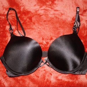 Victoria’s Secret Bombshell Bra
